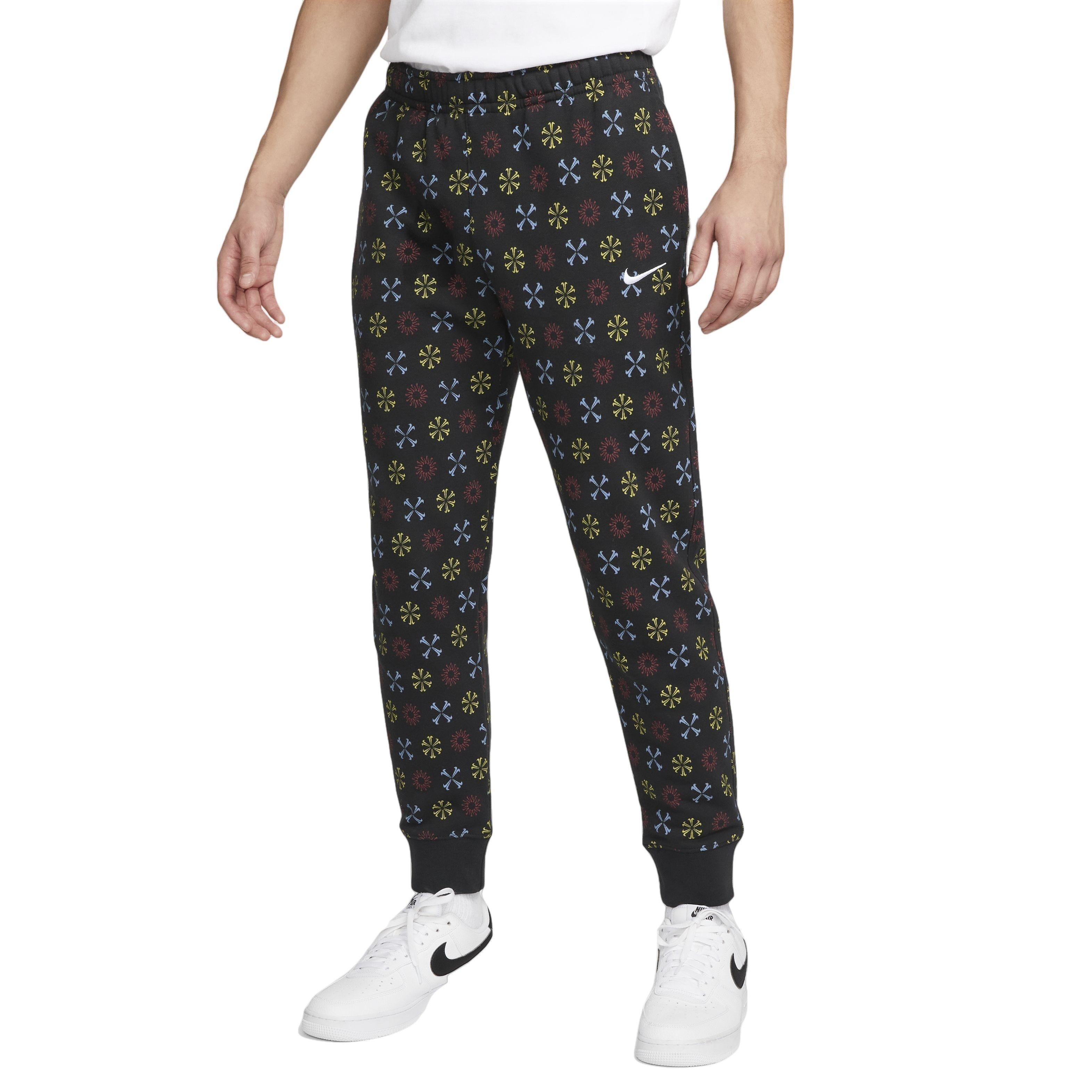 Nike best sale monogram joggers